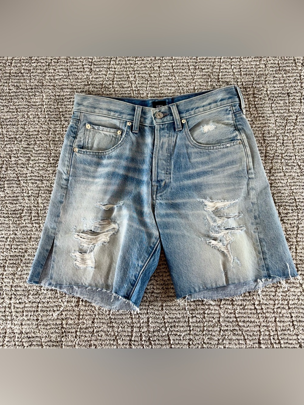 NEW Edwin Women’s Size 26 Distressed Sample‎ Shorts